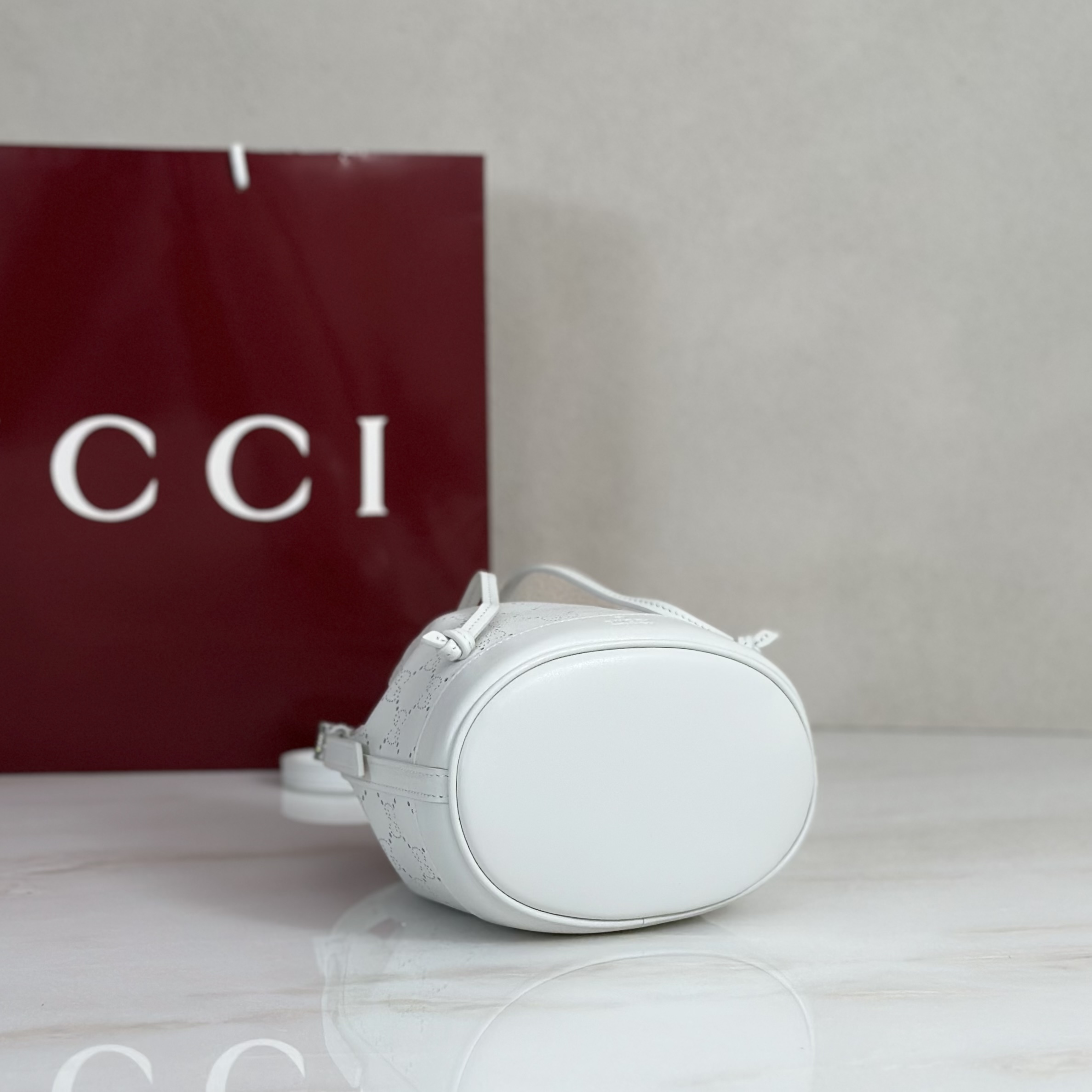 G*ucci Venice Small Bucket Bag In White GG Leather-15.5*19.5*10.5CM