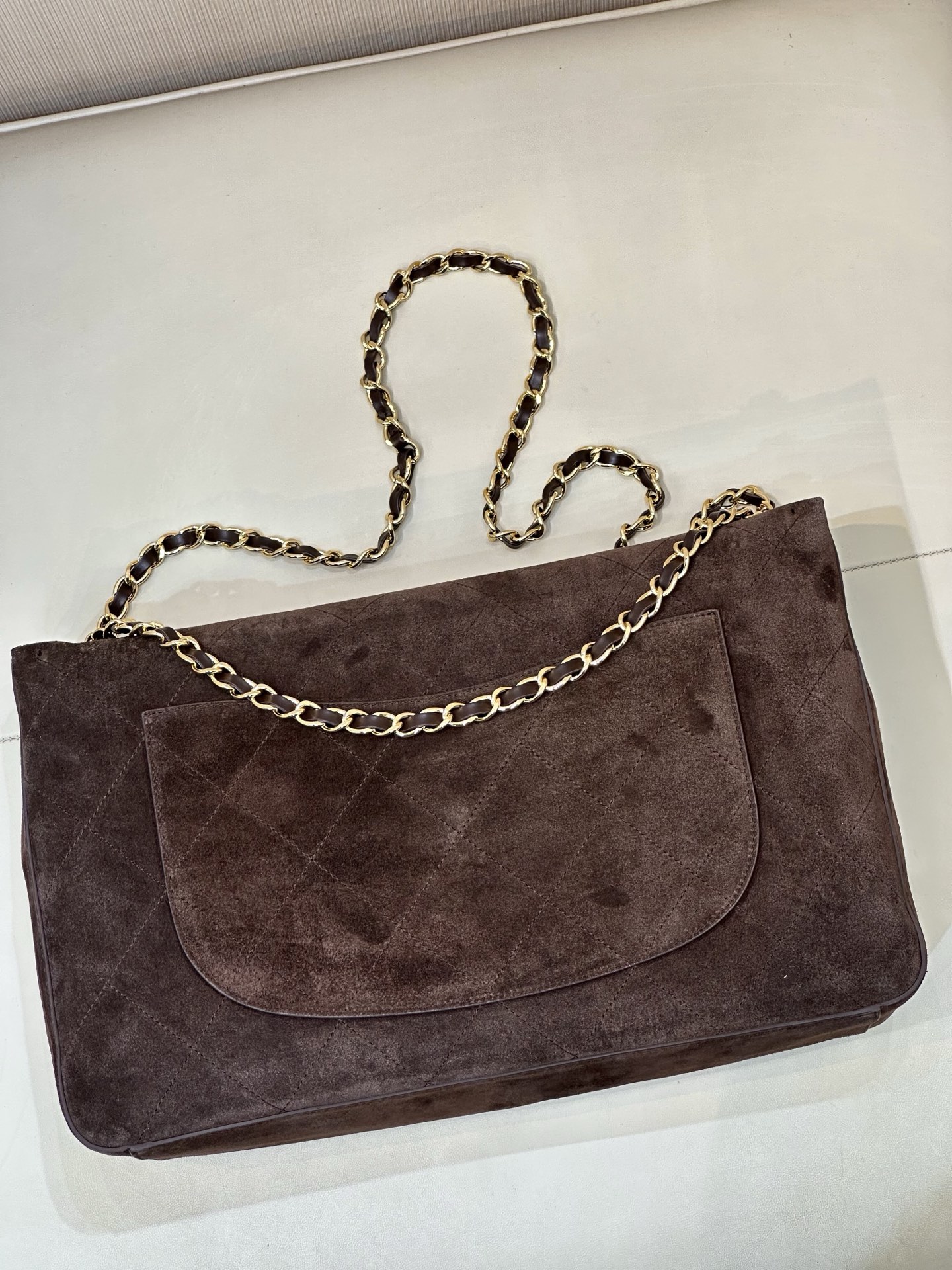Ch@nel Maxi Flapbag , Grained Calfskin & Gold-Tone Metal, lLight-26*38.5*11CM
