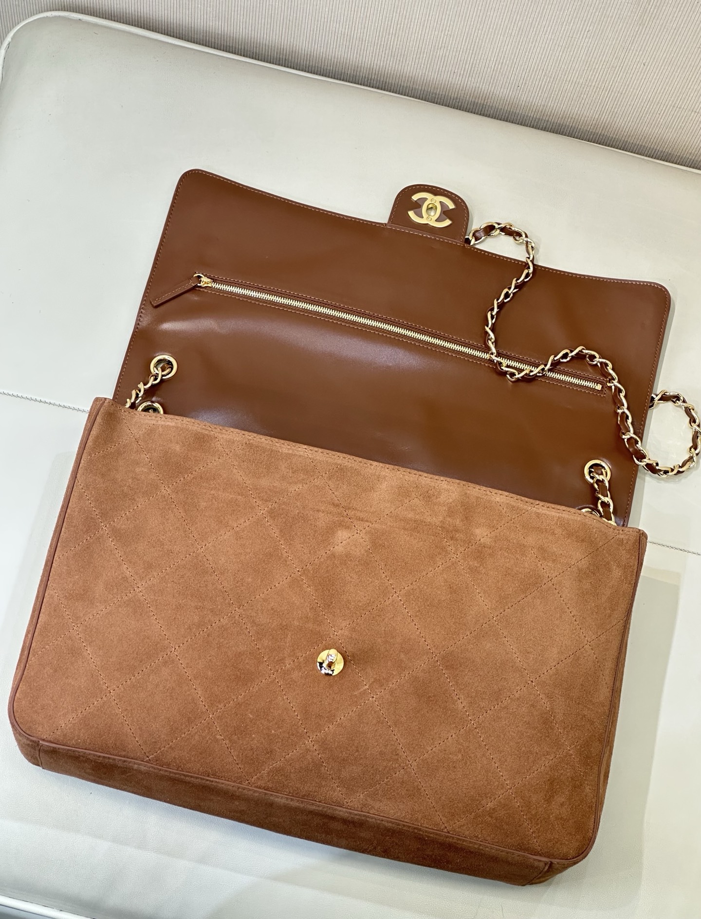 Cha**nel Suede Calfskin Small Souplissimo Maxi Flap Camel -26*38.5*11CM