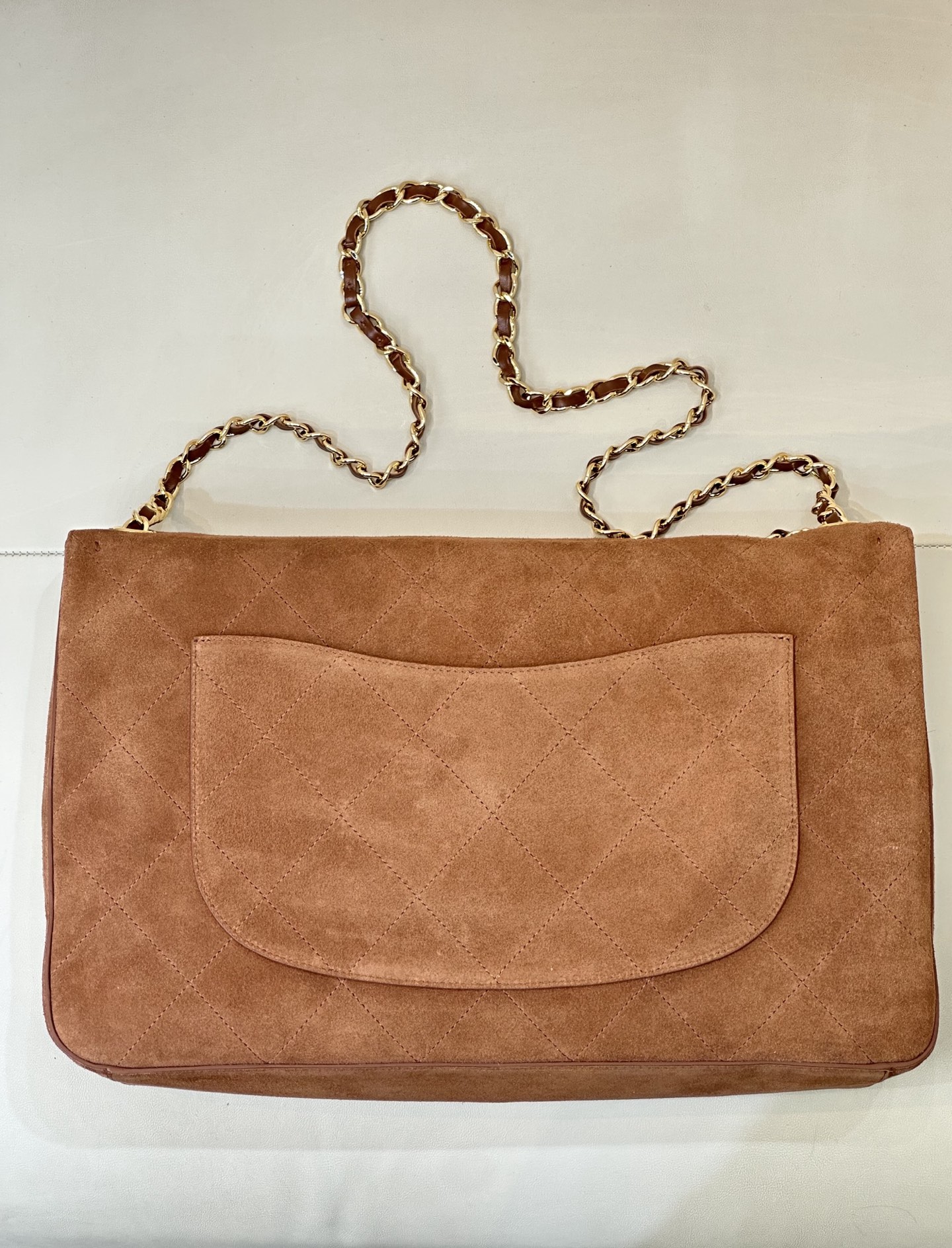 Cha**nel Suede Calfskin Small Souplissimo Maxi Flap Camel -26*38.5*11CM