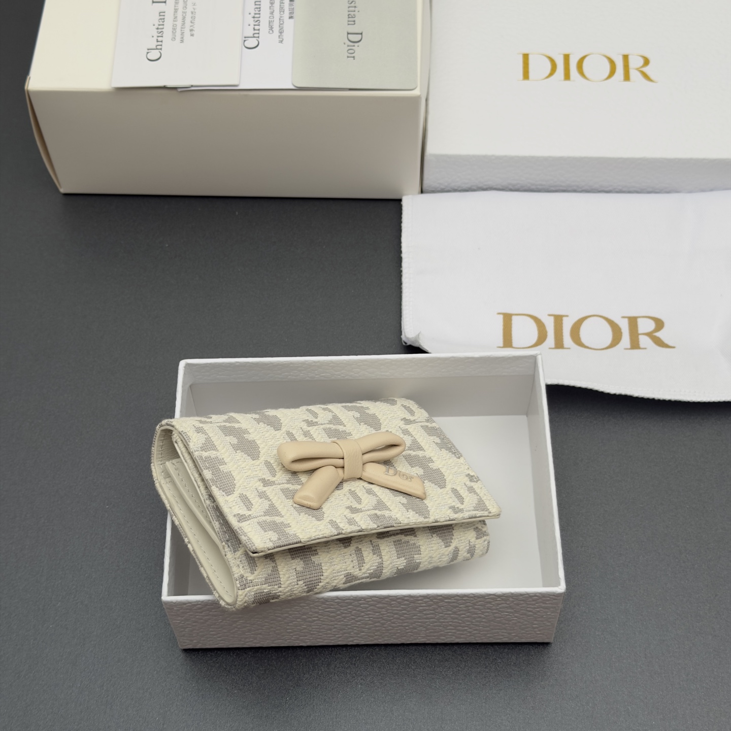 Diro Promenade Glycine Wallet-11*7.5*3CM