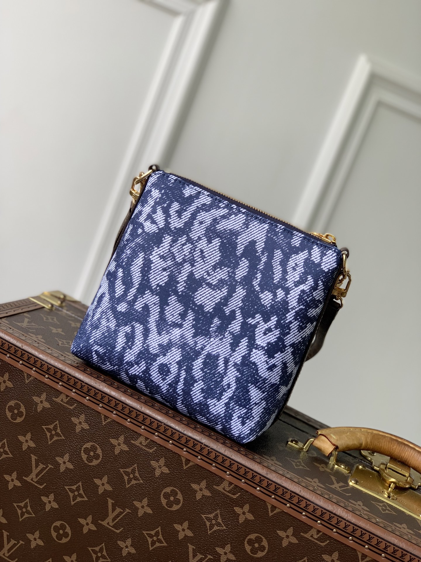 L0vis Vvtt0n Multipass Mini Handbags-M3A389-17.5 x 18 x 9.5CM