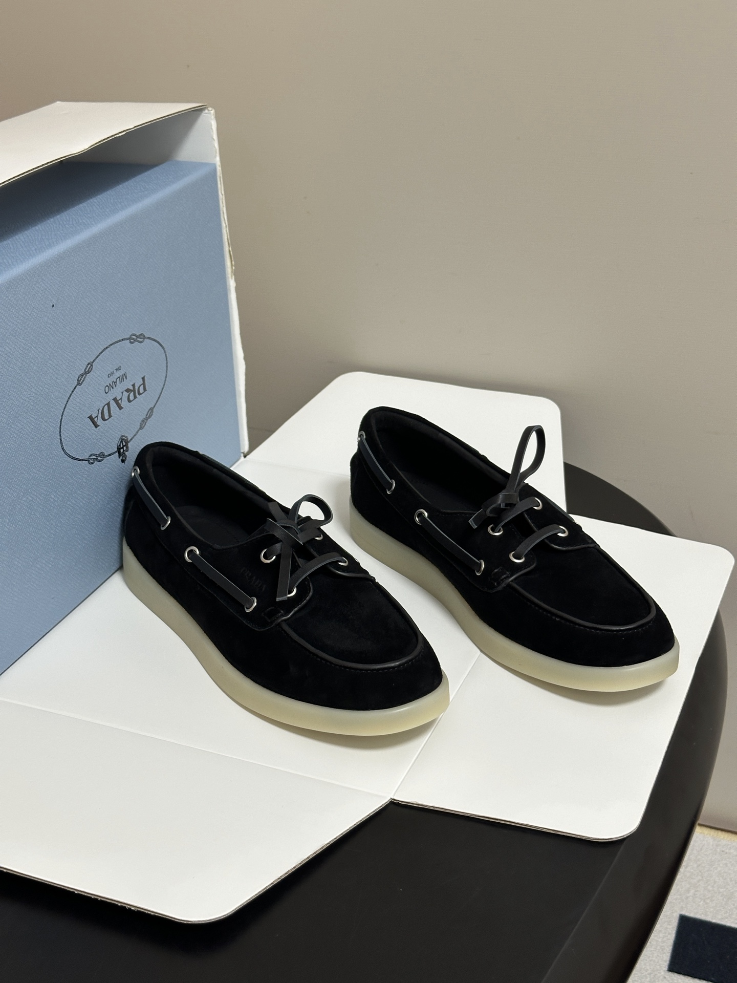 Pra*da 2026ss Suede Boat Shoes