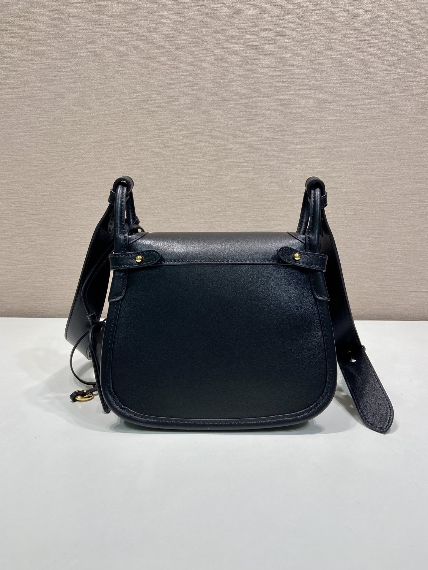 Pra*a Corsaire Aged Shoulder Bag-19.5*16.5*6CM