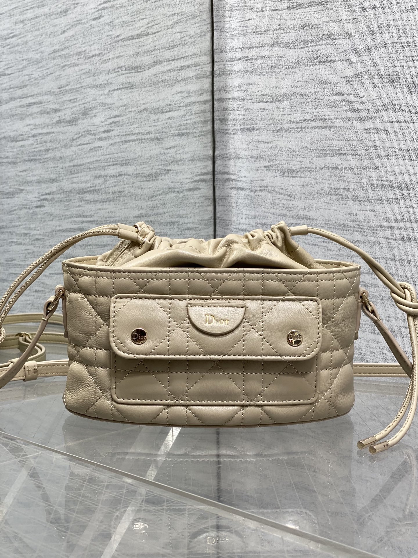 Di*or Trave Bag-20*22*5.5CM