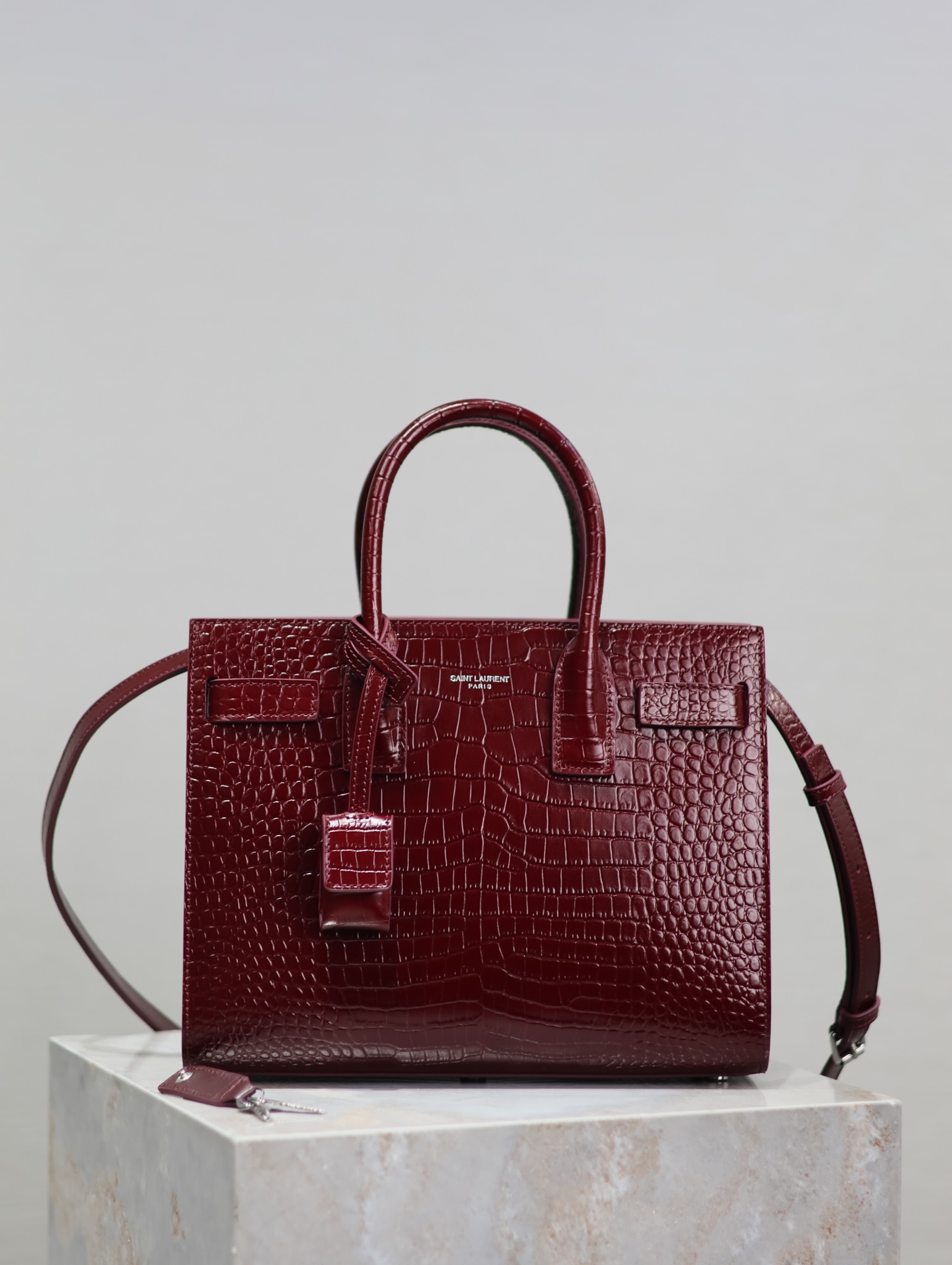 Y51 Sac De Jour-22x18x10.5&26x20.5x12.5CM