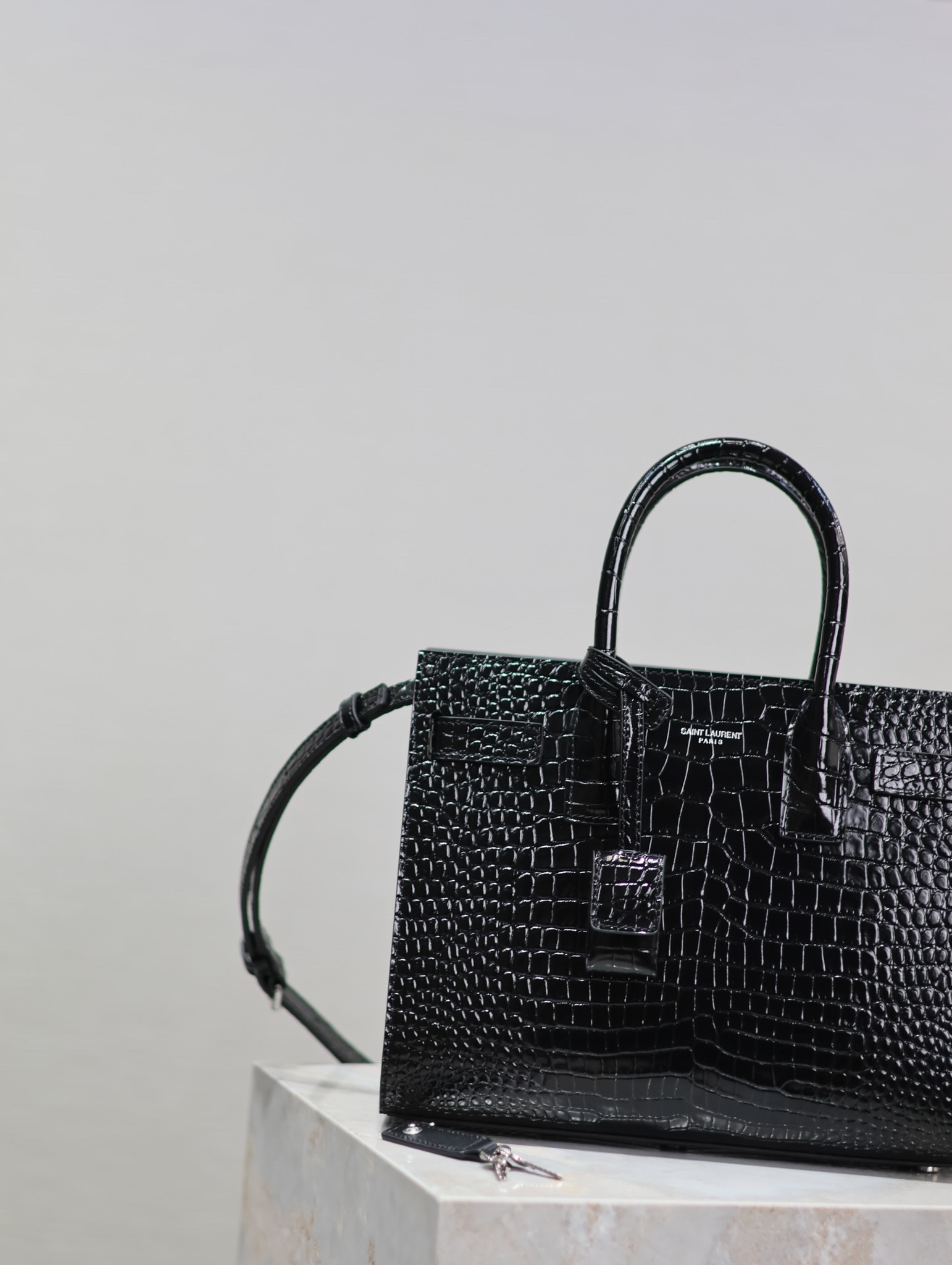 Y51 Sac De Jour-22x18x10.5&26x20.5x12.5CM