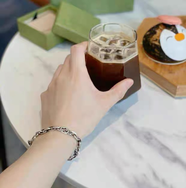 G*u*i bracelet