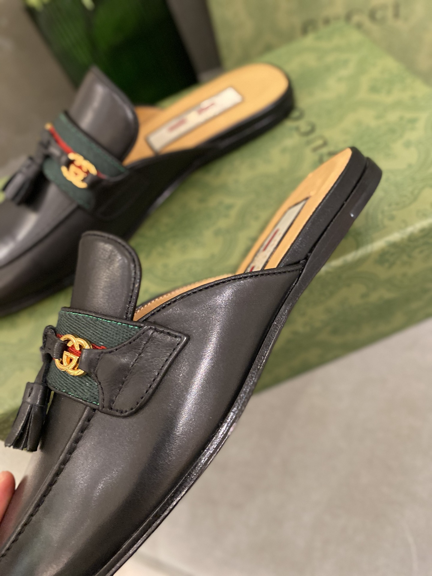 G*u*i loafers