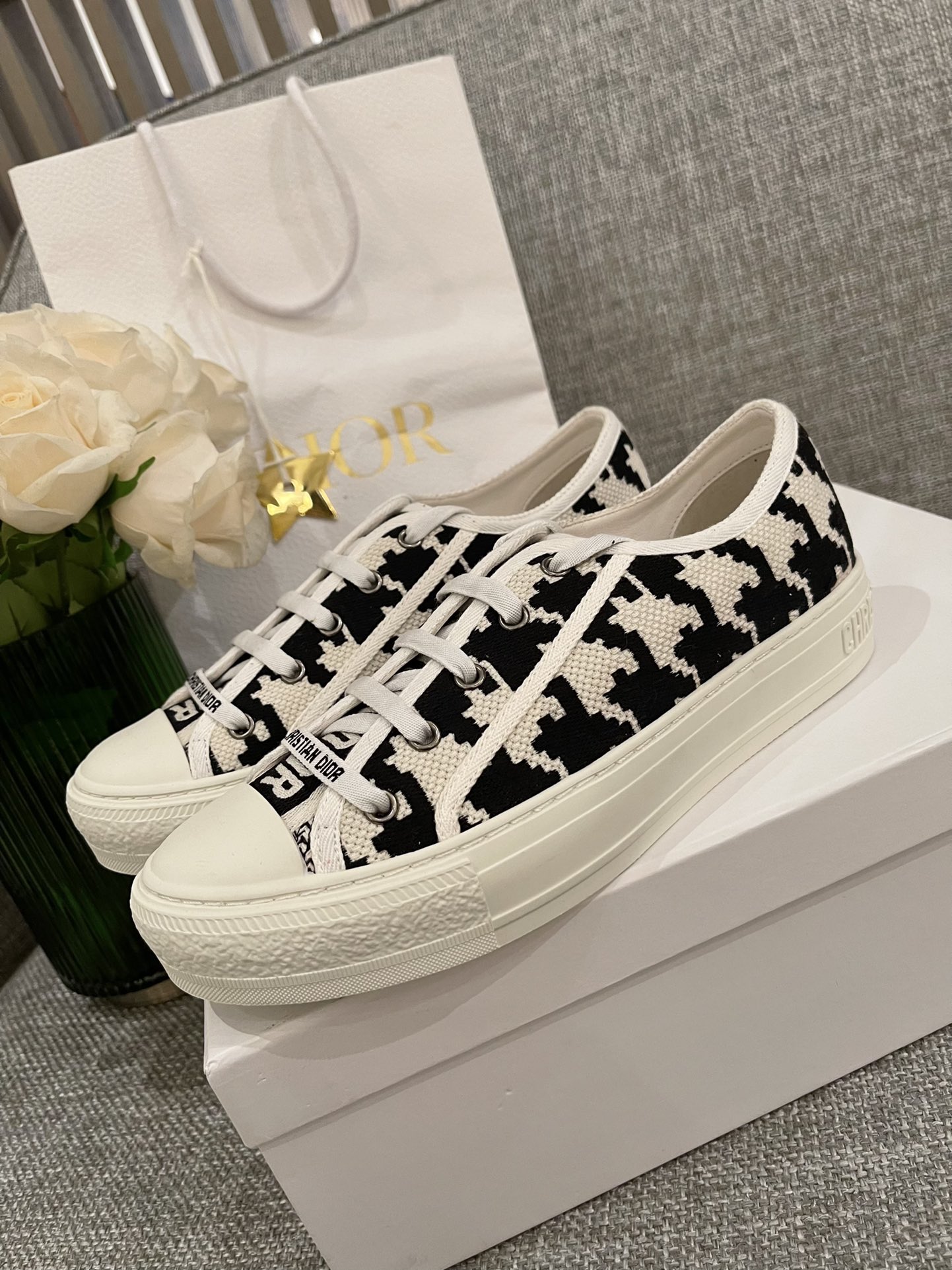 D*or sneakers